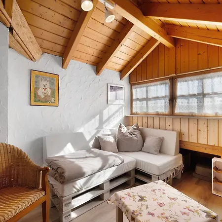Emmaus Apartamento *